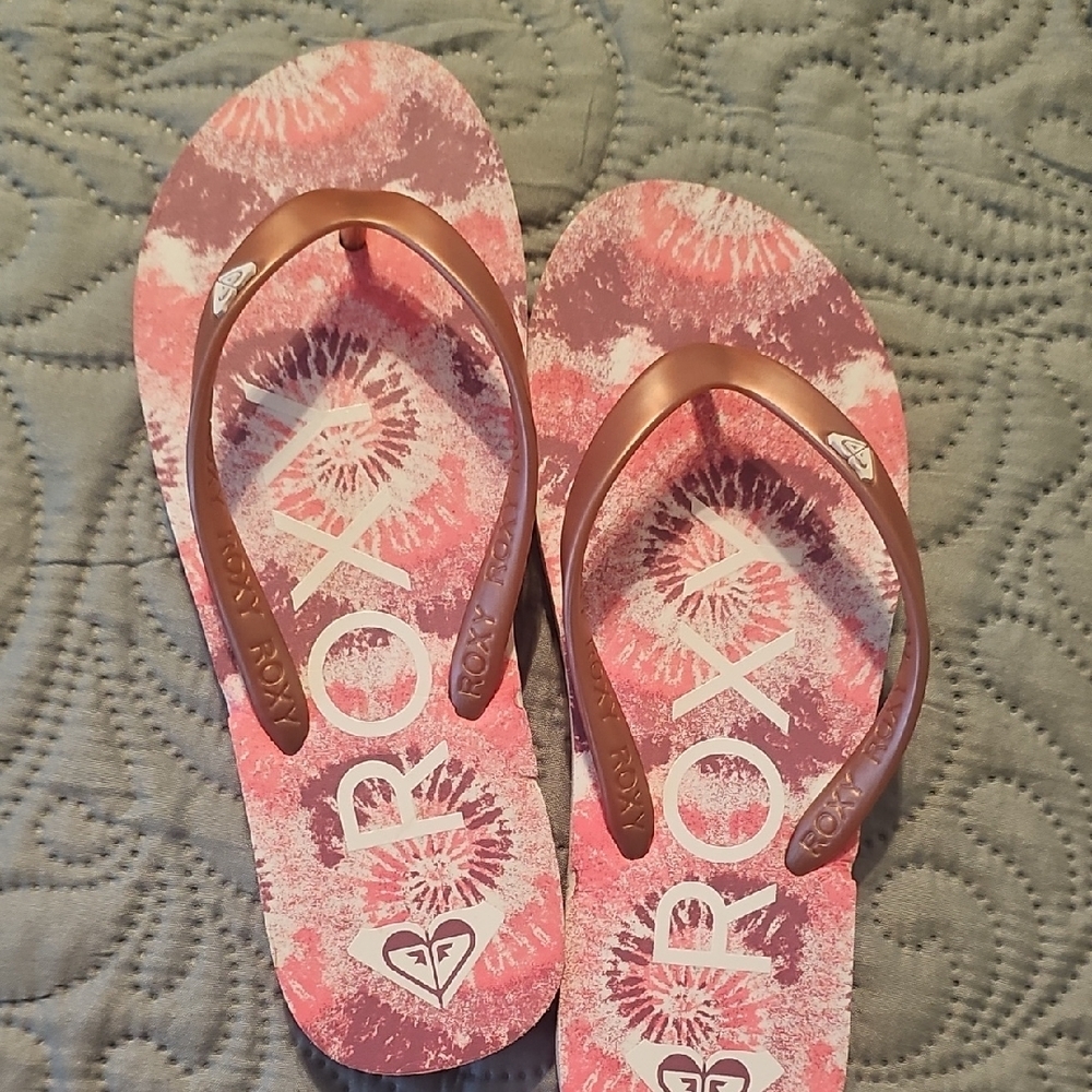 Roxy Tahiti VII Pink Flip Flops for Girls